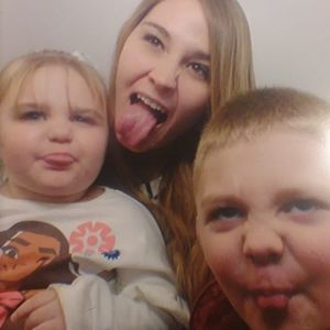 Meet your Posher, Angela